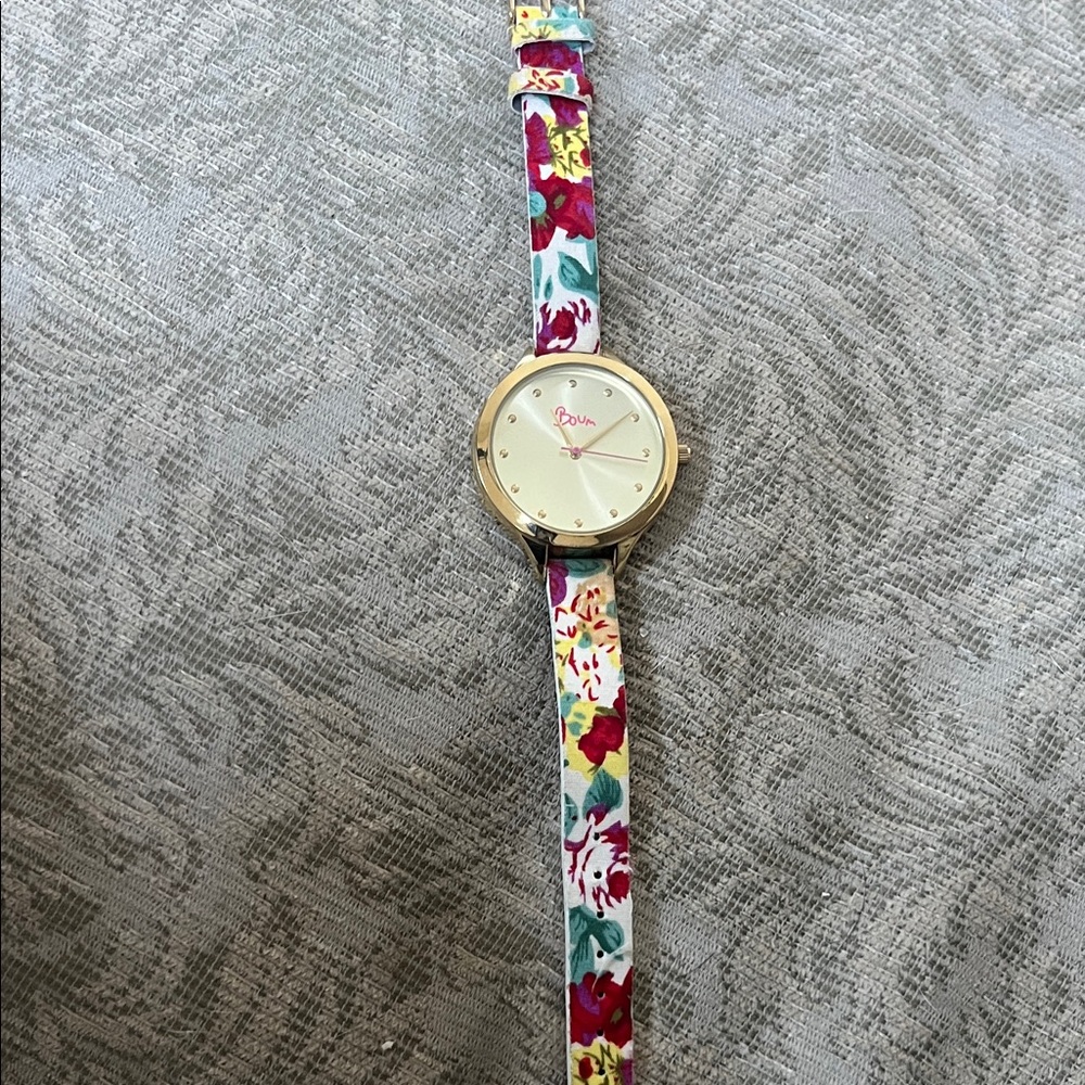 BoumFloral Women's Watch with Gold Trim